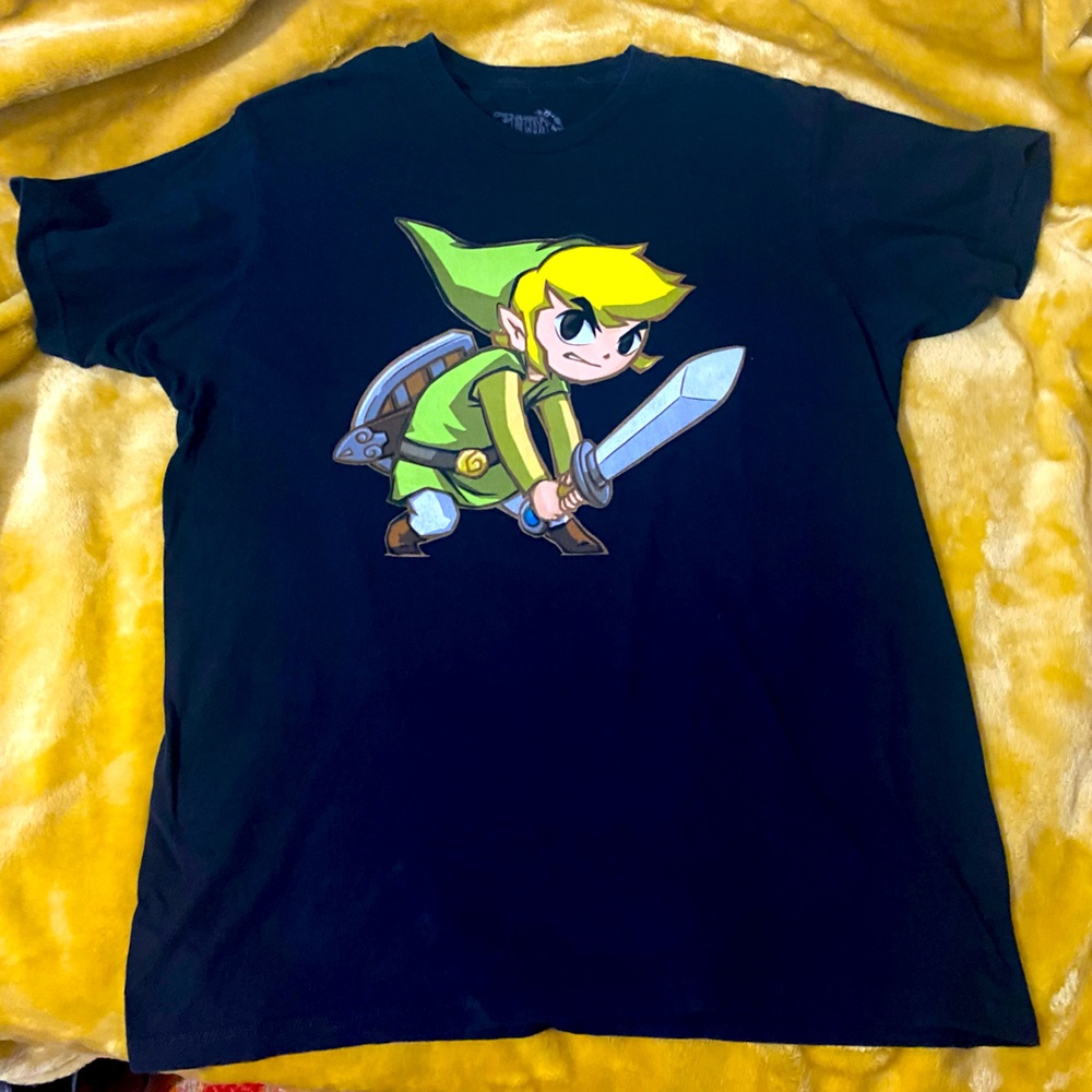 Link t-shirt